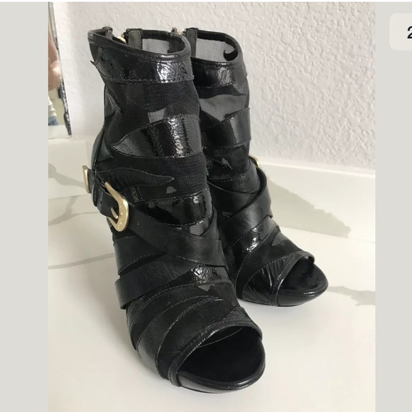 Pierre Balmain Mesh with Buckle Heels 🔥 - Picture 2 of 11